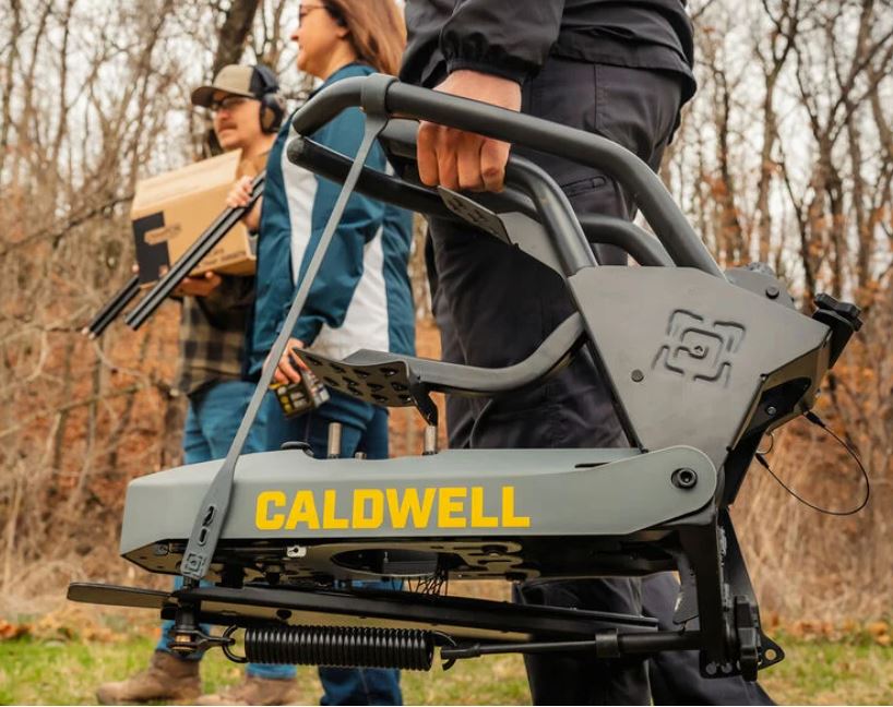 CALDWELL CLAYMORE CLAY TARGET THROWER STEP OPERATED